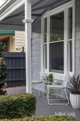 https://images.listonce.com.au/custom/160x/listings/25-elm-place-prahran-vic-3181/990/01769990_img_11.jpg?pfpiuo2Btt4