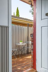 https://images.listonce.com.au/custom/160x/listings/25-evans-street-fairfield-vic-3078/704/01771704_img_02.jpg?Z4tFmp8OD6o