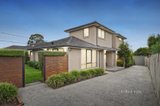 https://images.listonce.com.au/custom/160x/listings/25-farnham-avenue-wheelers-hill-vic-3150/960/01652960_img_01.jpg?Dpxz395uH0s