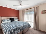 https://images.listonce.com.au/custom/160x/listings/25-freesia-court-whittington-vic-3219/324/01552324_img_07.jpg?kYxPiLncW1g