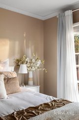 https://images.listonce.com.au/custom/160x/listings/25-fricker-avenue-greensborough-vic-3088/722/01915722_img_10.jpg?-HzMvJSMZmA