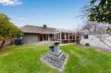 https://images.listonce.com.au/custom/160x/listings/25-gladesville-drive-bentleigh-east-vic-3165/789/01929789_img_15.jpg?NDt0x59q7Rg
