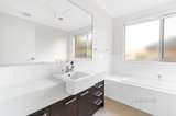 https://images.listonce.com.au/custom/160x/listings/25-grace-street-watsonia-vic-3087/803/01679803_img_11.jpg?lY2u-Pb3HpM