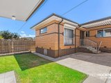 https://images.listonce.com.au/custom/160x/listings/25-harris-street-altona-north-vic-3025/917/01203917_img_14.jpg?os5g4Hx82C8