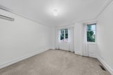 https://images.listonce.com.au/custom/160x/listings/25-hawson-avenue-glen-huntly-vic-3163/886/01726886_img_16.jpg?plYEd83xhTU