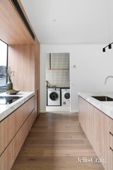 https://images.listonce.com.au/custom/160x/listings/25-heathwood-street-ringwood-east-vic-3135/993/01781993_img_10.jpg?8grIfVkAe-4