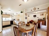 https://images.listonce.com.au/custom/160x/listings/25-irymple-avenue-glen-iris-vic-3146/909/01731909_img_07.jpg?VRV9DopNyD0