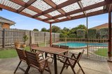 https://images.listonce.com.au/custom/160x/listings/25-josephine-avenue-mount-waverley-vic-3149/073/01389073_img_10.jpg?JJ3mom01Z5I