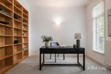 https://images.listonce.com.au/custom/160x/listings/25-kent-street-kew-vic-3101/354/01827354_img_13.jpg?Hi1pFc0nIsE