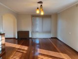 https://images.listonce.com.au/custom/160x/listings/25-kiah-street-glen-waverley-vic-3150/932/01982932_img_02.jpg?SbUxJ3r5phU