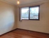 https://images.listonce.com.au/custom/160x/listings/25-kiah-street-glen-waverley-vic-3150/932/01982932_img_08.jpg?1UFHbRA08yQ