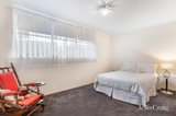 https://images.listonce.com.au/custom/160x/listings/25-kingswood-avenue-mount-waverley-vic-3149/027/01825027_img_08.jpg?W5wUfdc_hyg