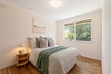 https://images.listonce.com.au/custom/160x/listings/25-landstrom-quadrant-kilsyth-vic-3137/011/01636011_img_09.jpg?KHwRcaXyVtQ