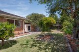 https://images.listonce.com.au/custom/160x/listings/25-landstrom-quadrant-kilsyth-vic-3137/011/01636011_img_14.jpg?gWVm_4G25c8