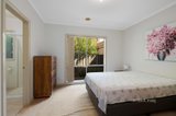 https://images.listonce.com.au/custom/160x/listings/25-liviana-drive-rowville-vic-3178/946/01341946_img_07.jpg?A5I4KNOMM_c