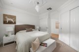 https://images.listonce.com.au/custom/160x/listings/25-loeman-street-strathmore-vic-3041/694/01722694_img_11.jpg?ZLQJpheVzFo