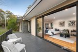 https://images.listonce.com.au/custom/160x/listings/25-long-view-road-croydon-south-vic-3136/881/01767881_img_12.jpg?BGCuixpPxPs