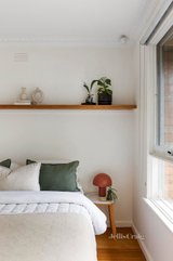https://images.listonce.com.au/custom/160x/listings/25-macfarland-street-brunswick-vic-3056/737/01726737_img_04.jpg?gBhuSeLFryI