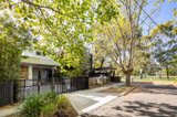 https://images.listonce.com.au/custom/160x/listings/25-main-street-northcote-vic-3070/459/01629459_img_02.jpg?gzx0WXUhvUM