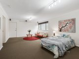 https://images.listonce.com.au/custom/160x/listings/25-malabar-crescent-eltham-vic-3095/745/00976745_img_09.jpg?EnvBawcmPD8