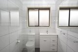 https://images.listonce.com.au/custom/160x/listings/25-mccomb-street-lilydale-vic-3140/556/01769556_img_06.jpg?zX324TEycZE