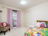 https://images.listonce.com.au/custom/160x/listings/25-mcdermott-avenue-mooroolbark-vic-3138/263/01524263_img_08.jpg?CaNMMHbyVZ8