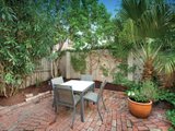 https://images.listonce.com.au/custom/160x/listings/25-merton-street-albert-park-vic-3206/516/01087516_img_10.jpg?cVxV9inCbU4