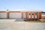 https://images.listonce.com.au/custom/160x/listings/25-miners-crescent-ballarat-east-vic-3350/542/01767542_img_12.jpg?o22brf_kEIk