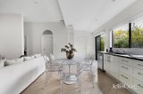 https://images.listonce.com.au/custom/160x/listings/25-molesworth-street-prahran-vic-3181/325/01813325_img_03.jpg?FlDokI5UXHs