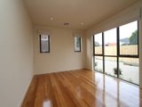 https://images.listonce.com.au/custom/160x/listings/25-moody-street-balwyn-north-vic-3104/278/01984278_img_04.jpg?HqEzyZ1jrxA