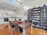 https://images.listonce.com.au/custom/160x/listings/25-narcissus-avenue-boronia-vic-3155/961/01525961_img_05.jpg?e8LzWW3O-NA