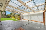 https://images.listonce.com.au/custom/160x/listings/25-odwyer-court-lovely-banks-vic-3213/619/01980619_img_15.jpg?nZYWkztsdcE
