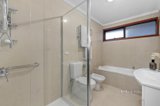 https://images.listonce.com.au/custom/160x/listings/25-panorama-drive-forest-hill-vic-3131/478/01740478_img_12.jpg?IMOncrHL1nw