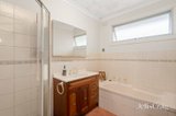 https://images.listonce.com.au/custom/160x/listings/25-poynton-avenue-ringwood-vic-3134/481/01984481_img_07.jpg?w1L2FG-So-Q