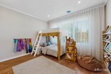 https://images.listonce.com.au/custom/160x/listings/25-rae-street-bentleigh-east-vic-3165/240/01986240_img_02.jpg?zKqy17eQiMo