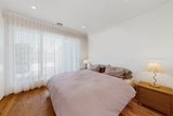 https://images.listonce.com.au/custom/160x/listings/25-rae-street-bentleigh-east-vic-3165/240/01986240_img_09.jpg?c7tvTsskwso