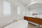 https://images.listonce.com.au/custom/160x/listings/25-rae-street-bentleigh-east-vic-3165/240/01986240_img_17.jpg?WKE7ymia4PI