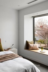 https://images.listonce.com.au/custom/160x/listings/25-rathmines-street-fairfield-vic-3078/111/01738111_img_08.jpg?ndnmSf9qozo