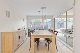 https://images.listonce.com.au/custom/160x/listings/25-red-oak-terrace-lyndhurst-vic-3975/678/01557678_img_06.jpg?mebsa0e4H8Y