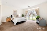 https://images.listonce.com.au/custom/160x/listings/25-reef-court-aspendale-gardens-vic-3195/599/01954599_img_08.jpg?7mjKrt-8XPM