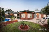 https://images.listonce.com.au/custom/160x/listings/25-reef-court-aspendale-gardens-vic-3195/599/01954599_img_14.jpg?MdkQB6xuFDE