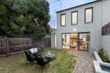 https://images.listonce.com.au/custom/160x/listings/25-riverview-grove-alphington-vic-3078/318/01458318_img_22.jpg?ERwTq_hrpk8