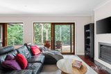 https://images.listonce.com.au/custom/160x/listings/25-rose-avenue-surrey-hills-vic-3127/952/01893952_img_05.jpg?u9AuEZ5kniU