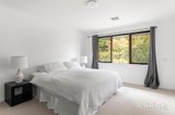 https://images.listonce.com.au/custom/160x/listings/25-rose-avenue-surrey-hills-vic-3127/952/01893952_img_08.jpg?ve_CJxOxAZY