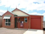 https://images.listonce.com.au/custom/160x/listings/25-royale-street-delacombe-vic-3356/513/01575513_img_01.jpg?9nB34-k1CMs