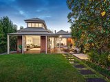 https://images.listonce.com.au/custom/160x/listings/25-russell-street-camberwell-vic-3124/372/00829372_img_12.jpg?d58-1rbreVQ