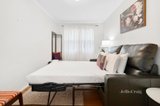 https://images.listonce.com.au/custom/160x/listings/25-second-street-hepburn-springs-vic-3461/159/01350159_img_11.jpg?Ph3QEfSGPKo