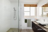 https://images.listonce.com.au/custom/160x/listings/25-selwyn-court-toorak-vic-3142/649/01947649_img_08.jpg?svNe9fgKB5M