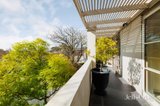 https://images.listonce.com.au/custom/160x/listings/25-selwyn-court-toorak-vic-3142/649/01947649_img_09.jpg?g-amYRsfow0