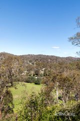 https://images.listonce.com.au/custom/160x/listings/25-shanklin-street-hurstbridge-vic-3099/562/01813562_img_13.jpg?Lrf2tQfyT-o